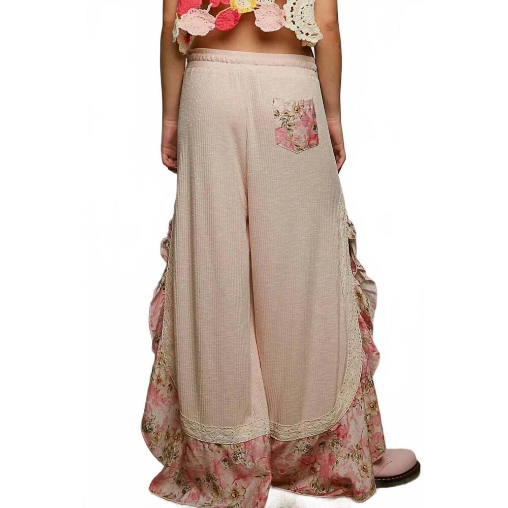 NEW POL floral ruffle ribbed pants in pink - Picture 4 of 6